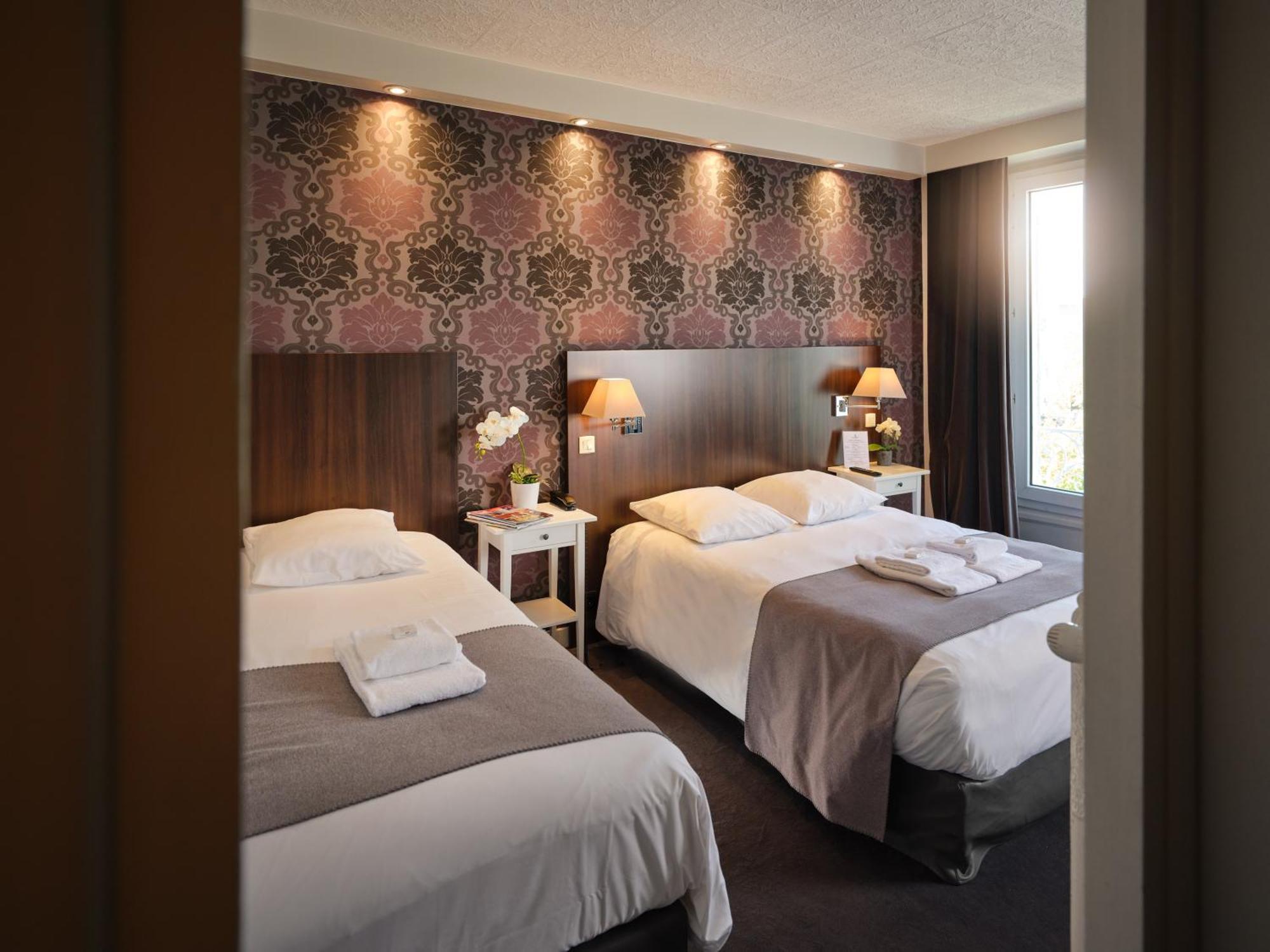Hotel Les Negociants Βαλένς Εξωτερικό φωτογραφία
